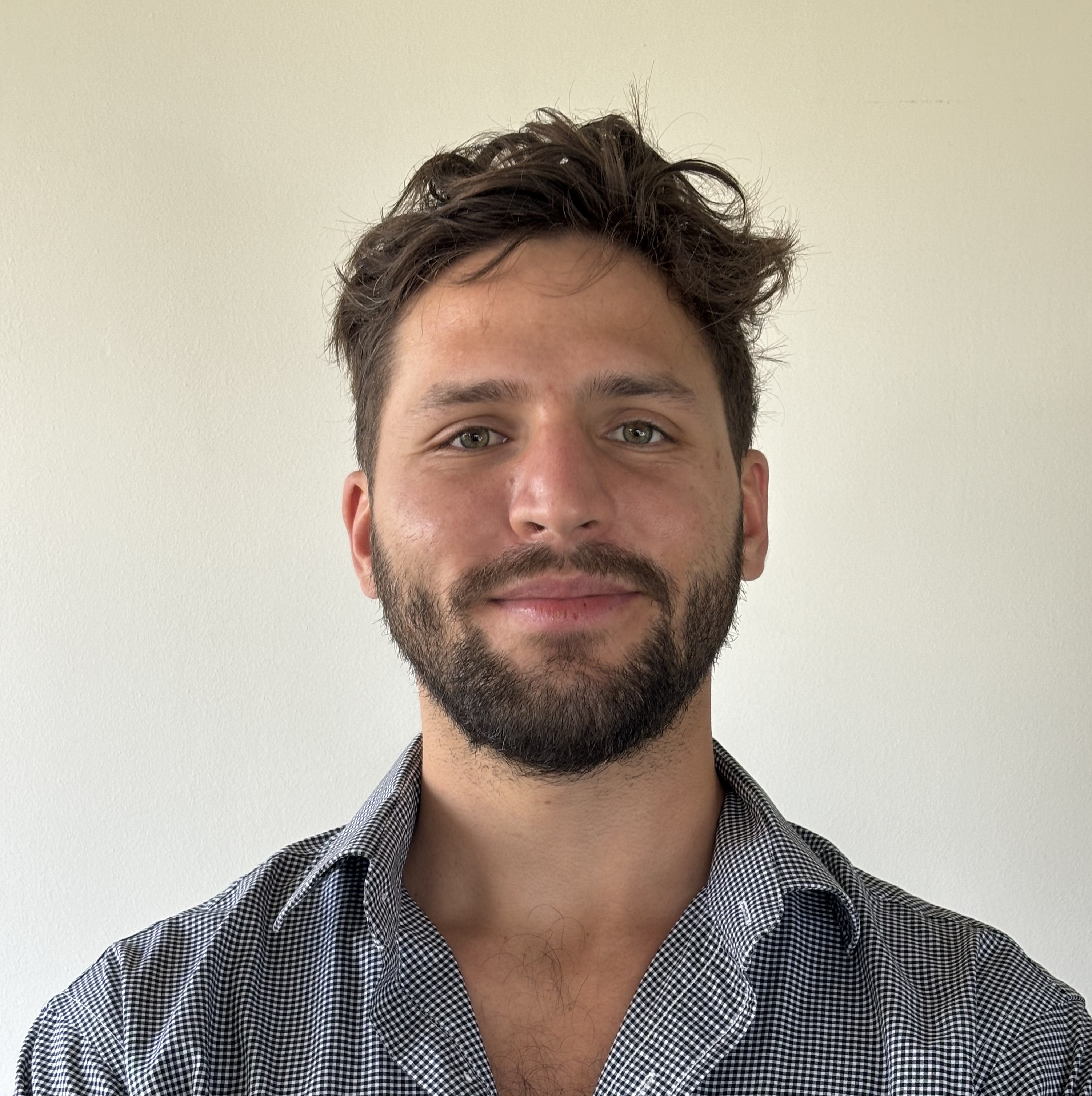 Foto de Claudio Cifuentes, Director de Investigación y Alianzas en Latin American Dynamism Project